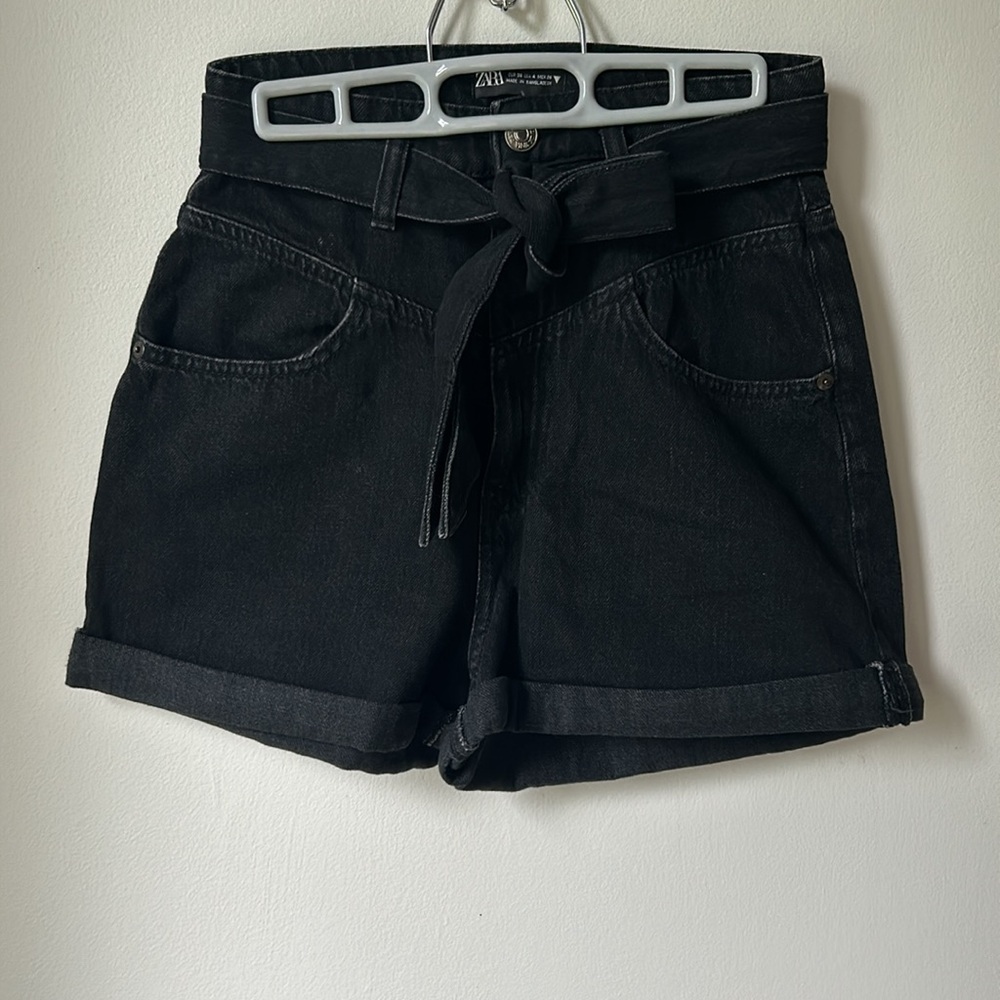 Zara Black Shorts